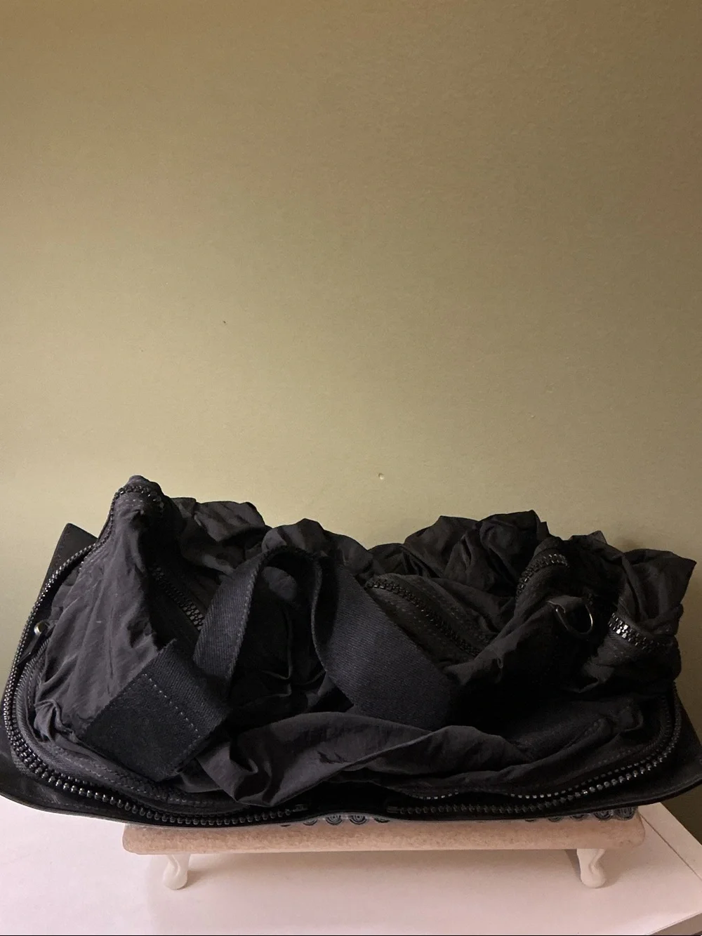 Bottega Veneta Intrecciato Paper Nylon Packable Duffle Black Woven Leather